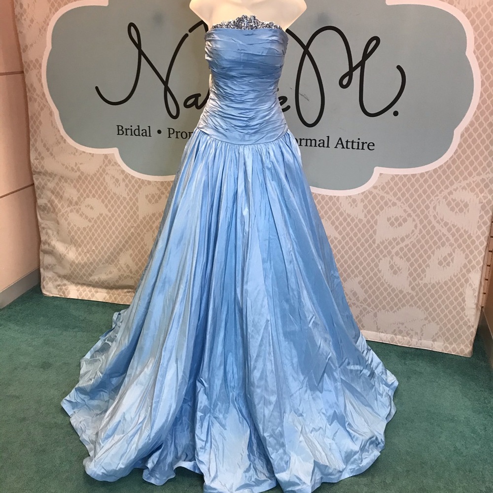 Sherri Hill Couture size 4nwt